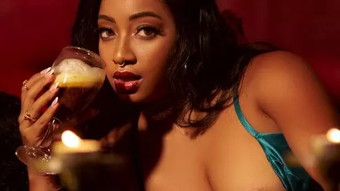 IsabelleRivas's Sex ChatRoom